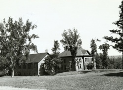 Building to the left is the gym ca.1905 which was later remodelled into the Electrical Engineering building. UA PC; Series UA PC 9; Item no. 26.